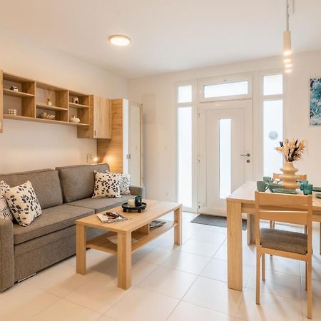 Jegmadar & Fekete Golya Apartmanok Mosonmagyaróvár Dış mekan fotoğraf