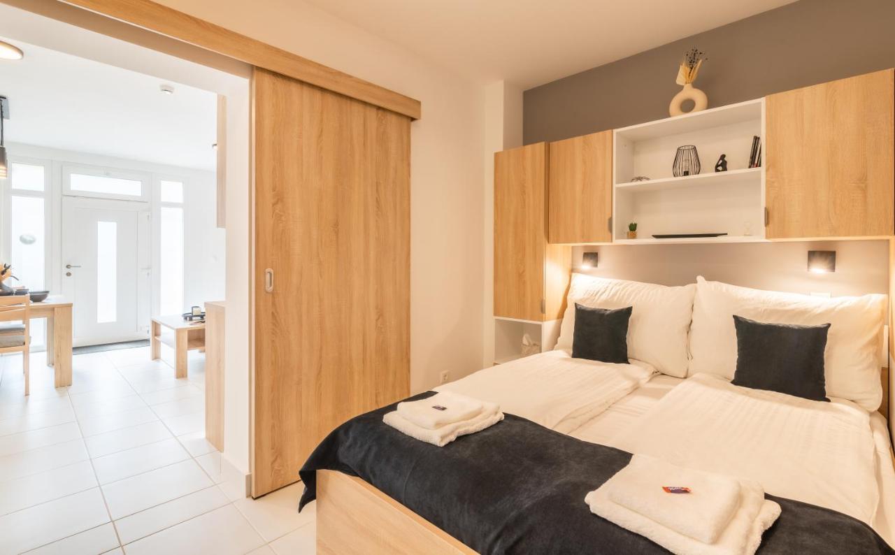 Jegmadar & Fekete Golya Apartmanok Mosonmagyaróvár Dış mekan fotoğraf